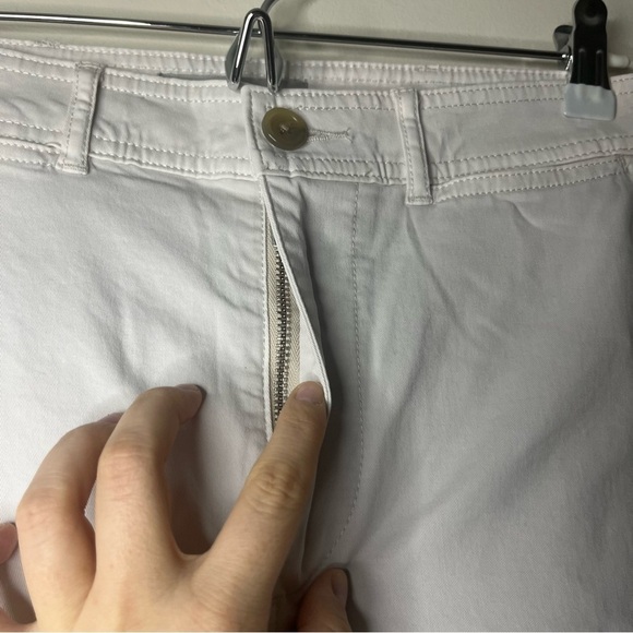 EVERLANE The Lightweight Cotton Wide Leg Crop Twill Pants - Picture 5 of 10